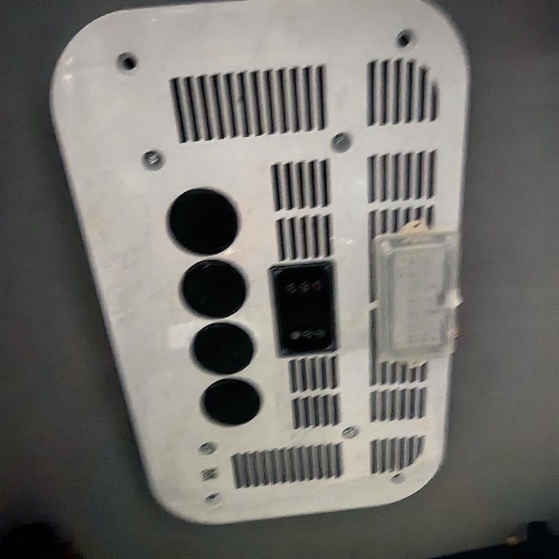 Pásové rypadlo Mini Bagger o hmotnosti 3 tuny