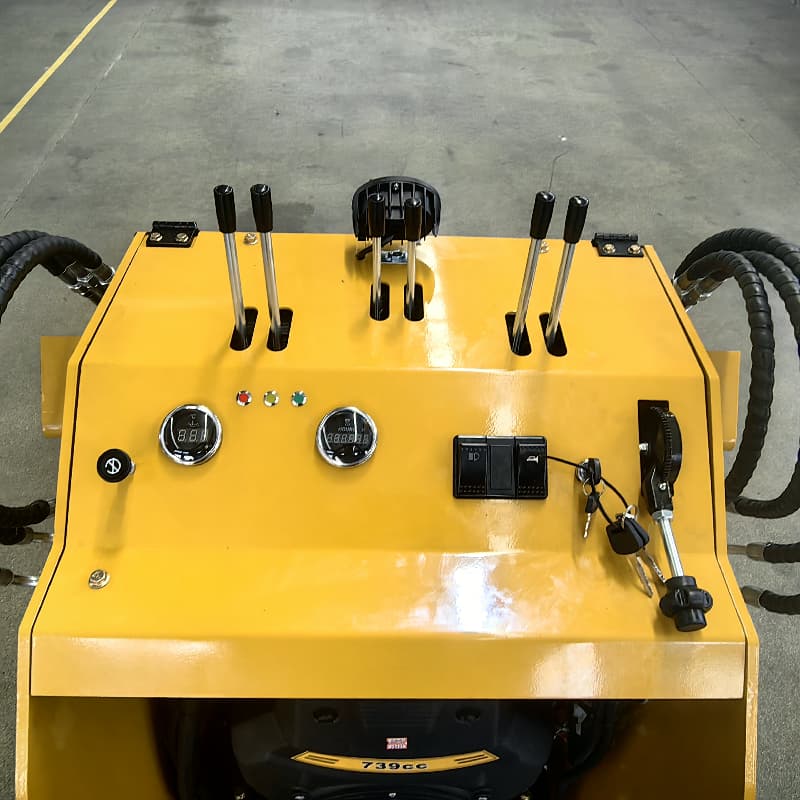 Mini Tekerlekli Paletli Yükleyici