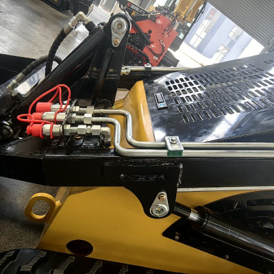  Bucket Mini Skid Steer Loader