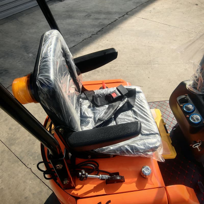 حفارة زاحفة صغيرة الحجم سعة 1.5 طن