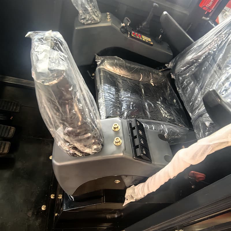 Koparka gąsienicowa o udźwigu 3,5 tony