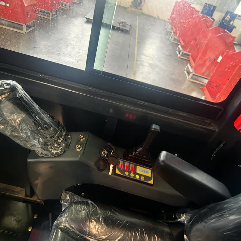 3,5 ton amfibiegrävmaskin för band