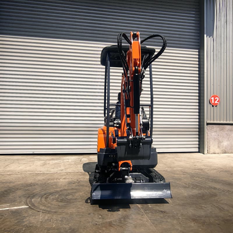 2 tonový pásový bager